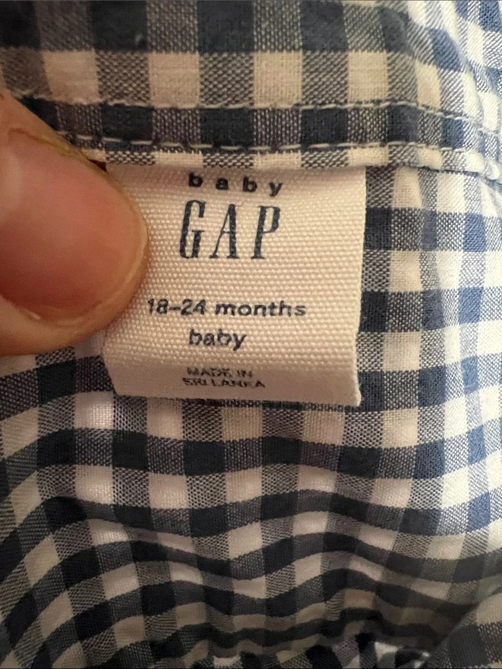 GAP Blue and White Gingham Short-Sleeve Button-Down Shirt